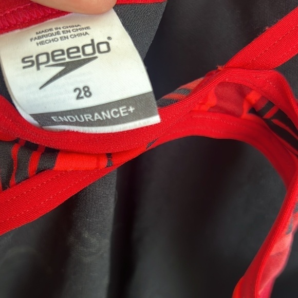 Speedo Endurance+ Swimsuit One Piece Athletic Training Red Black Size 28‎ - Picture 5 of 6